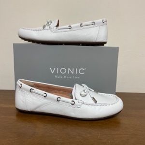 Vionic Virginia Leather Moccasins